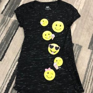 Long black t shirt justice